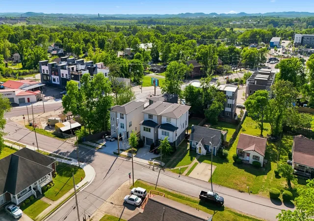 43rd image of 2109c 23rd Ave N, Nashville, TN 37208 | MLS# 3180595