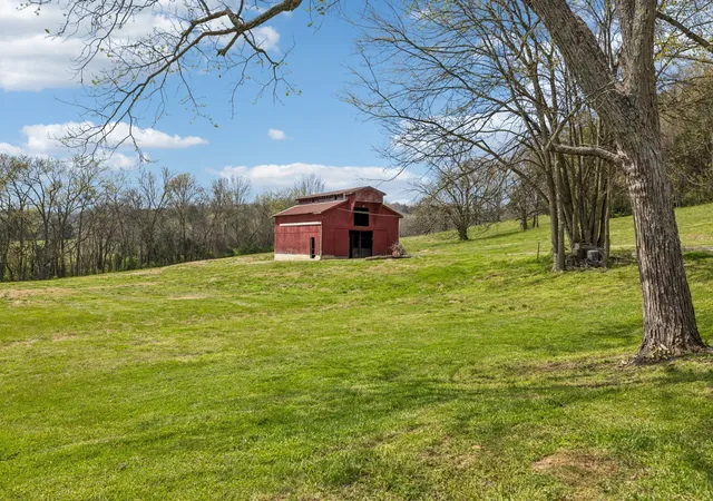 Homes for sale in Thompsons Station, TN | 5497 Carters Creek Pike, Thompsons Station, TN 37179 | MLS# 3180679