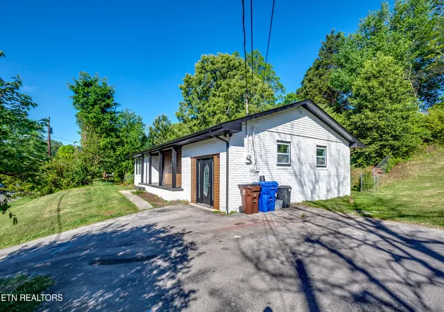 5th image of 114 W Maiden Lane, Oak Ridge, TN 37830 | MLS# 3302074