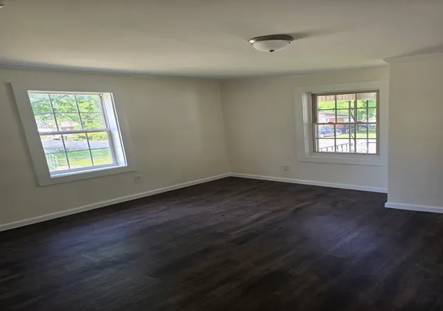 Photo 3 of Single family home for sale at 1214 Locust St, Fayetteville, TN 37334 | MLS# 3181407 | Listing updated on 2026-09-12