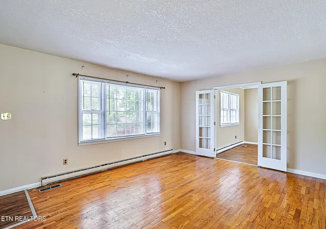 Photo 3 of Single family home for sale at 4600 Ball Camp Pike, Knoxville, TN 37921 | MLS# 3544612 | Listing updated on 2026-09-14