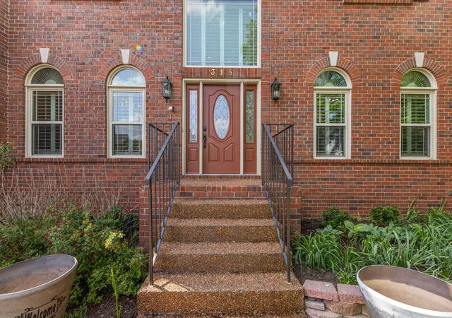 3rd image of 318 Logans Cir, Franklin, TN 37067 | MLS# 3182302