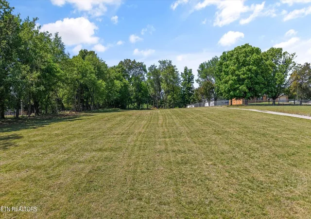 4th image of 0 Gregory Rd, Greenback, TN 37742 | MLS# 3180699