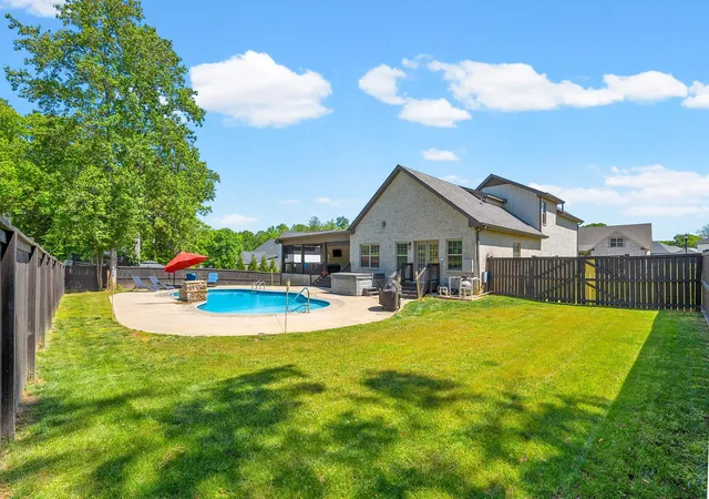 1st image of 4334 Memory Ln, Adams, TN 37010 | MLS# 3181765