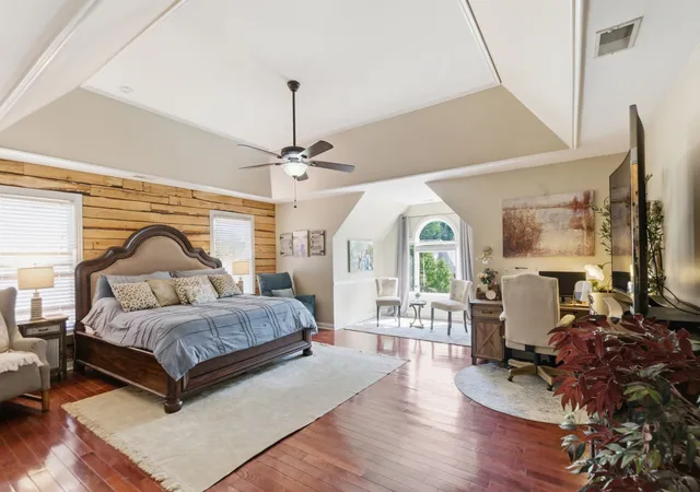 Photo 3 of Sale Pending at 137 Sequoyah Ln, Nashville, TN 37221 | MLS# 3189522 | Listing updated on 2026-08-14