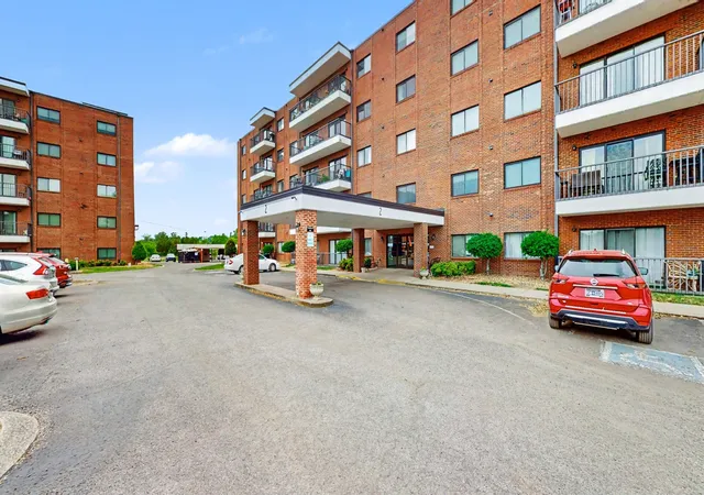 1st image of 200 Sanders Ferry Rd #2205, Hendersonville, TN 37075 | MLS# 3181609