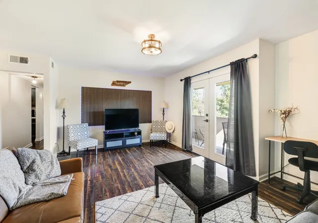 Homes for sale in Nashville, TN | 515 Basswood Ave #25, Nashville, TN 37209 | MLS# 3180779