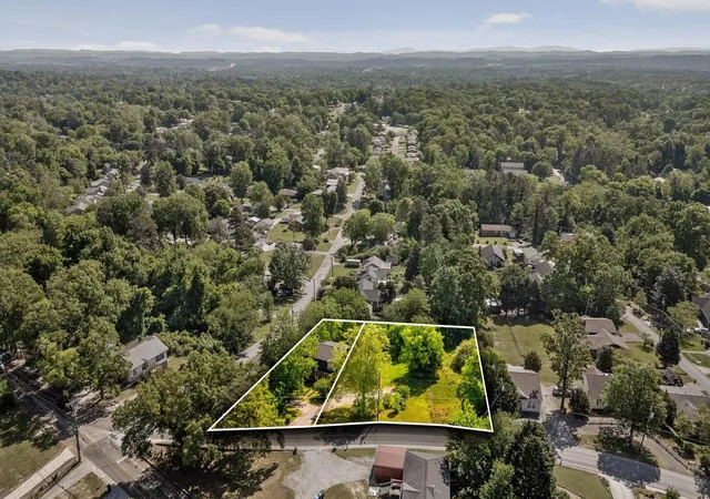 2nd image of 918 S Crest Road, Chattanooga, TN 37404 | MLS# 3508188