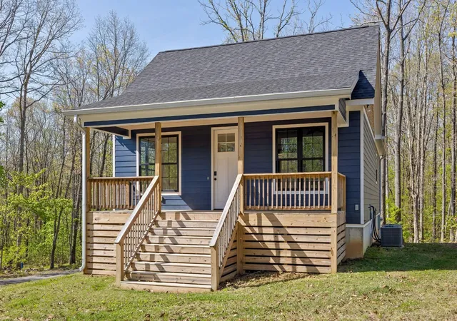 1st image of 220 Progress Dr, Signal Mountain, TN 37377 | MLS# 3180846