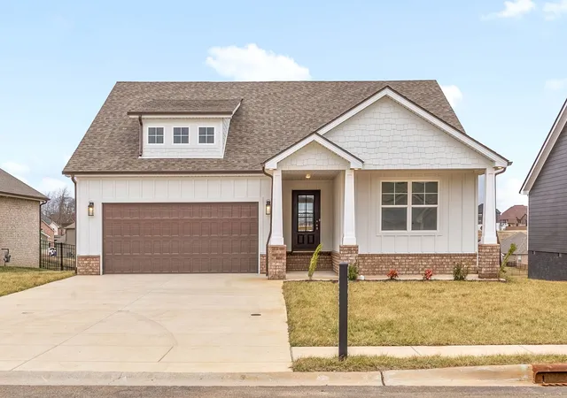 3rd image of 937 Bankside Dr, Clarksville, TN 37043 | MLS# 3180938