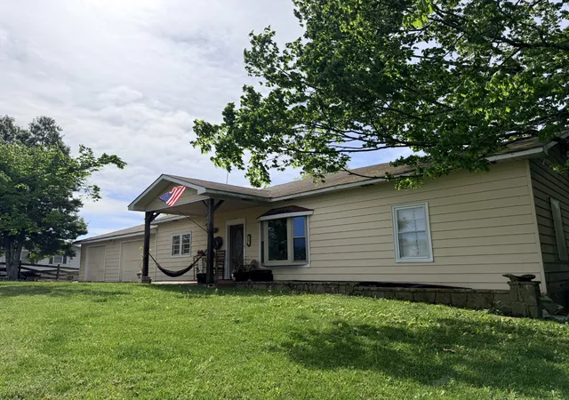 Homes for sale in Monteagle, TN | 392 Hardbarger Rd, Monteagle, TN 37356 | MLS# 3181145