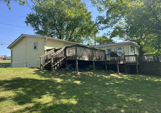Homes for sale in Watertown, TN | 744 W Main St, Watertown, TN 37184 | MLS# 3181854