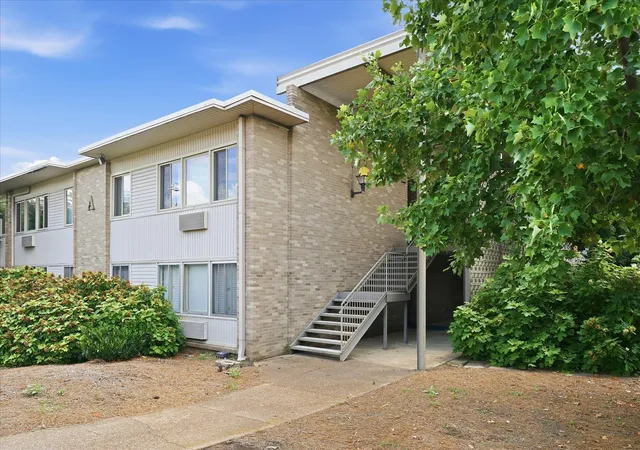 Homes for sale in Nashville, TN | 2020 Beech Ave, Nashville, TN 37204