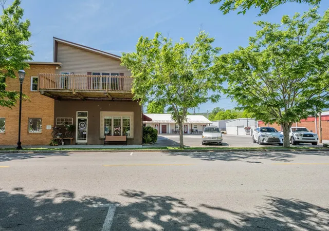 Homes for sale in Pikeville, TN | 3251 Main Street, Pikeville, TN 37367 | MLS# 3181133