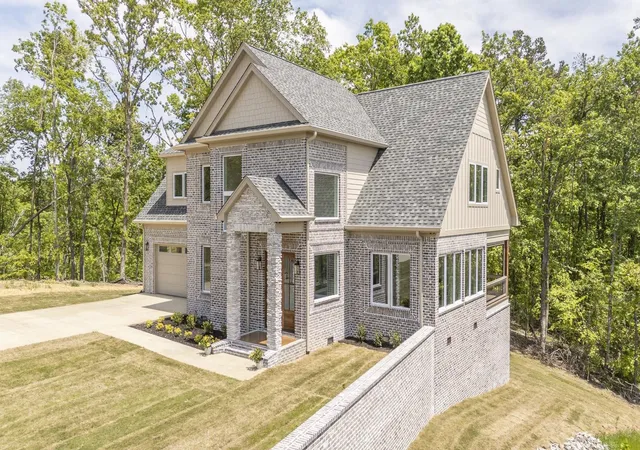 Photo 3 of Single family home for sale at 205 Pioneer Trl, Savannah, TN 38372 | MLS# 3181192 | Listing updated on 2026-04-23