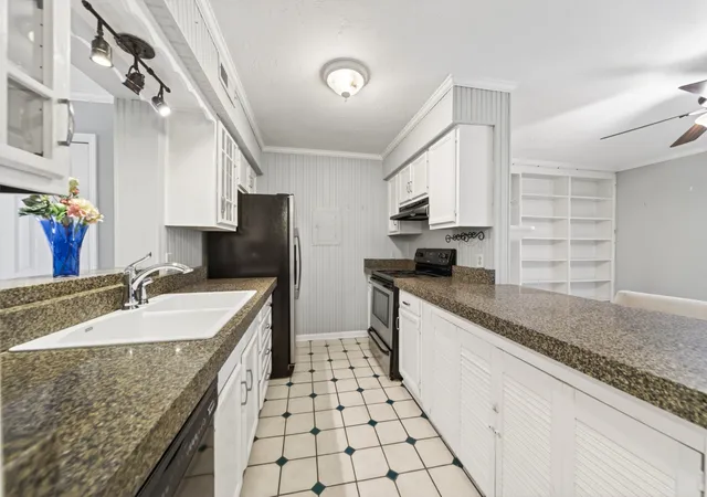 Photo 1 of Townhouse for sale at 4001 Anderson Rd #B129, Nashville, TN 37217 | MLS# 3183775 | Listing updated on 2026-08-26