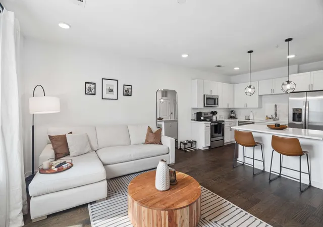 3rd image of 1677 54Th Ave N, Nashville, TN 37209
