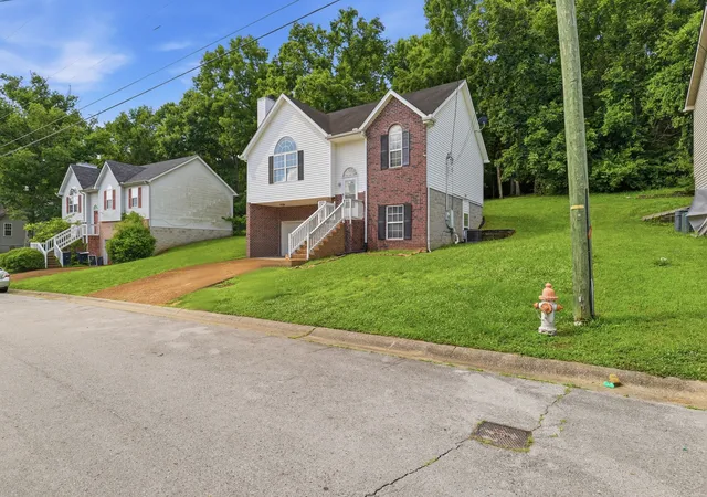 Photo 2 of Single family home for sale at 4229 Kevinwood Ct, Antioch, TN 37013 | MLS# 3182904 | Listing updated on 2026-08-24