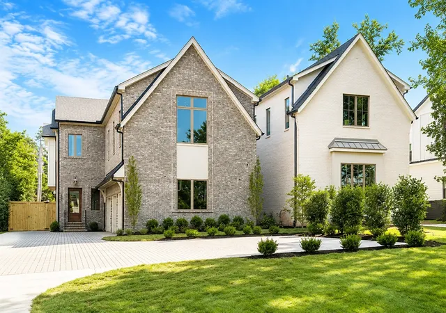 1st image of 2201 Castleman Dr, Nashville, TN 37215 | MLS# 3509932