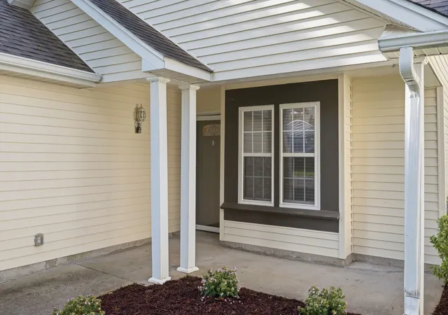 Photo 4 of Sale Pending at 2014 Mansker Dr, Goodlettsville, TN 37072 | MLS# 3245796 | Listing updated on 2026-09-18