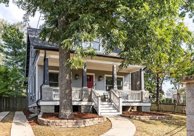 Photo 1 of Single family home for sale at 1201 Chapel Ave, Nashville, TN 37206 | MLS# 3593920 | Listing updated on 2026-10-03
