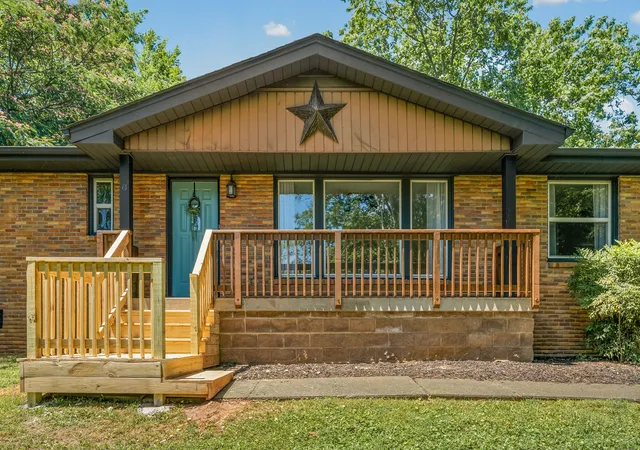 3rd image of 509 Rosewood Dr, Clarksville, TN 37043 | MLS# 3245699