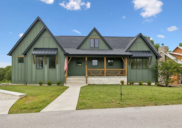 Photo 2 of Single family home for sale at 169 Joy Cir, Winchester, TN 37398 | MLS# 3191293 | Listing updated on 2026-09-20