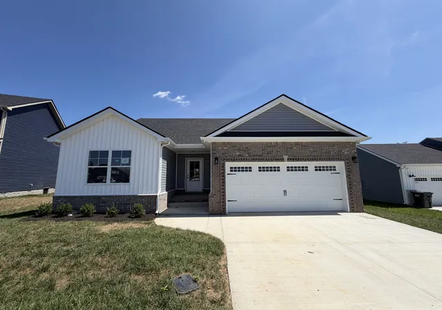 Photo 1 of Sale Pending at 37 Echo Ridge, Oak Grove, KY 42262 | MLS# 3184182 | Listing updated on 2026-09-07