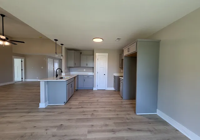 Photo 3 of Sale Pending at 37 Echo Ridge, Oak Grove, KY 42262 | MLS# 3184182 | Listing updated on 2026-09-07