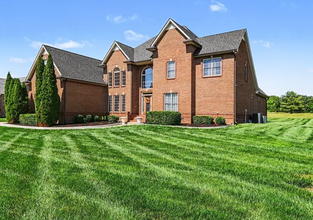 Homes for sale in Greenbrier, TN | 4147 Ironwood Dr, Greenbrier, TN 37073 | MLS# 3182003