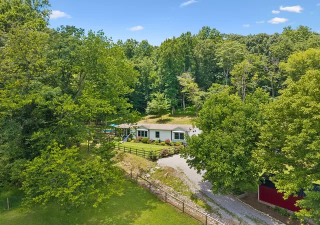 Photo 1 of Manufactured home for sale at 8501 Joy Rd, Mount Pleasant, TN 38474 | MLS# 3261044 | Listing updated on 2026-09-24