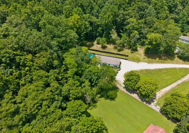 Homes for sale in Mount Pleasant, TN | 8501 Joy Rd, Mount Pleasant, TN 38474 | MLS# 3261044