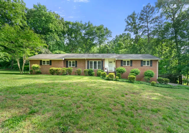 Homes for sale in Englewood, TN | 114 County Road 575, Englewood, TN 37329 | MLS# 3182062