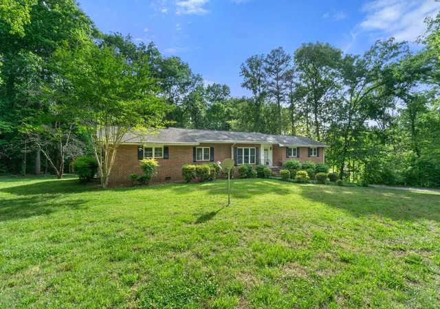 Homes for sale in Englewood, TN | 114 County Road 575, Englewood, TN 37329 | MLS# 3182062