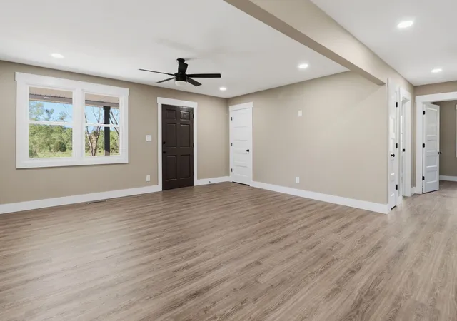 Photo 4 of Single family home for sale at 2525 Williamsport Pike, Columbia, TN 38401 | MLS# 3182187 | Listing updated on 2026-08-14