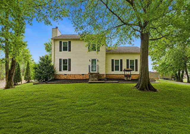 Homes for sale in Columbia, TN | 302 Andes Dr, Columbia, TN 38401 | MLS# 3184473