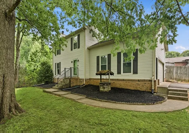 Homes for sale in Columbia, TN | 302 Andes Dr, Columbia, TN 38401 | MLS# 3184473
