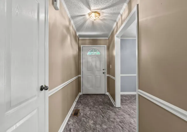 Photo 3 of Single family home for sale at 6934 Old Railroad Bed Rd, Toney, AL 35773 | MLS# 3183048 | Listing updated on 2026-09-21