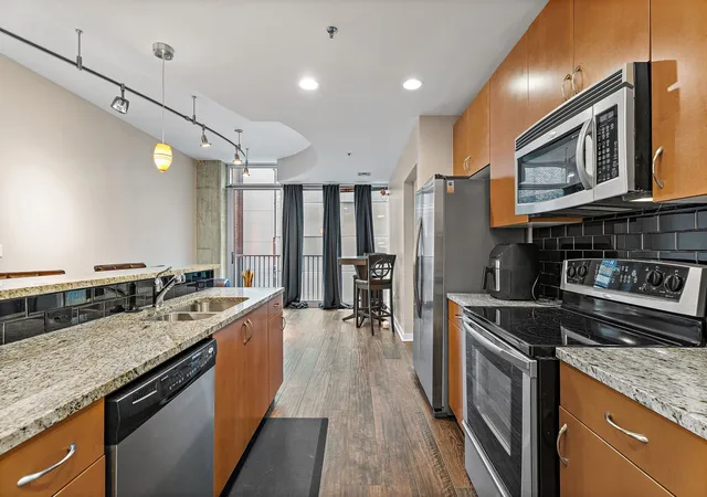 Photo 4 of Condo for sale at 301 Demonbreun St #602, Nashville, TN 37201 | MLS# 3248620 | Listing updated on 2026-08-20