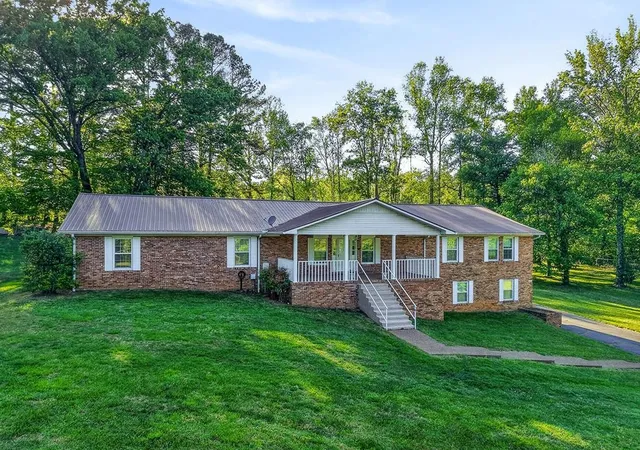 2nd image of 460 Petite Dr, Cookeville, TN 38501 | MLS# 3182315