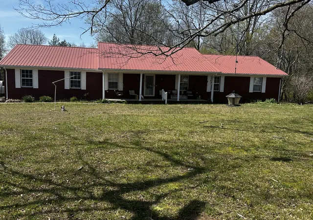 Homes for sale in Loretto, TN | 91 Lambs Ferry Rd, Loretto, TN 38469 | MLS# 3182278