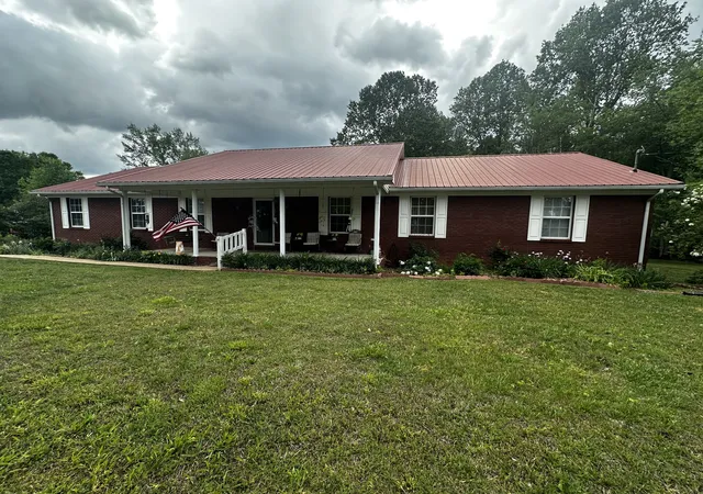 Homes for sale in Loretto, TN | 91 Lambs Ferry Rd, Loretto, TN 38469 | MLS# 3182278