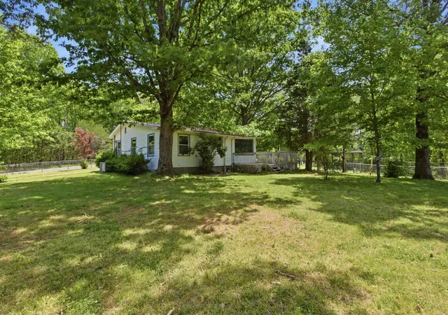 Homes for sale in Bon Aqua, TN | 10075 Buckner Ridge Road, Bon Aqua, TN 37025 | MLS# 3182437