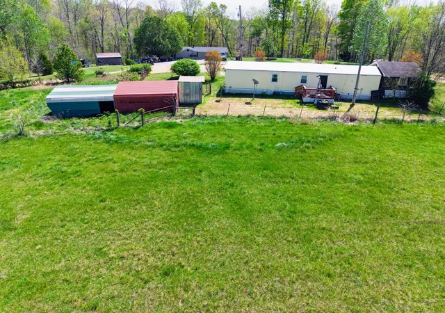 Homes for sale in Cumberland City, TN | 123 E Richview Rd, Cumberland City, TN 37050 | MLS# 3182435