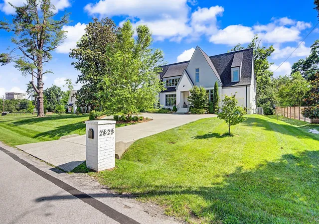 5th image of 2825 Sugar Tree Rd, Nashville, TN 37215 | MLS# 3189564
