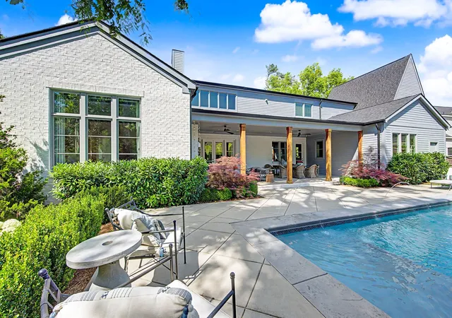 1st image of 2825 Sugar Tree Rd, Nashville, TN 37215 | MLS# 3189564