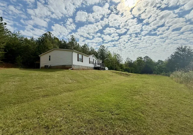 Homes for sale in Riceville, TN | 732 County Road 754, Riceville, TN 37370 | MLS# 3250405