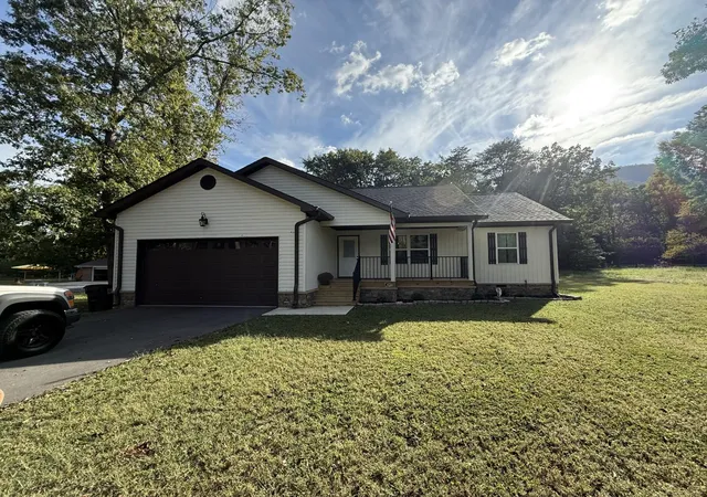 Homes for sale in Dunlap, TN | 418 Old State Hwy 8, Dunlap, TN 37327 | MLS# 3182604