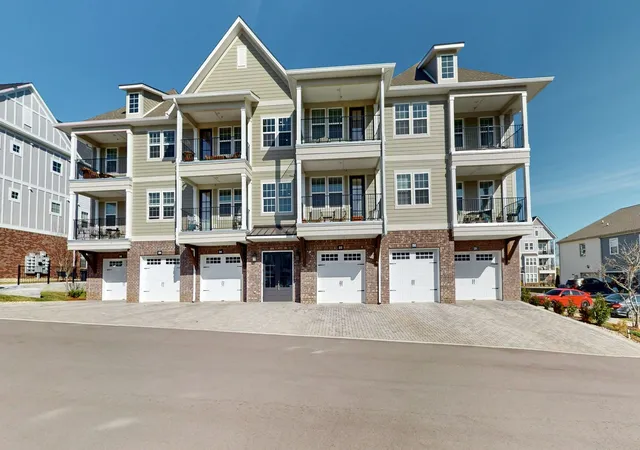 3rd image of 1000 Vintage Green Ln #1206, Franklin, TN 37064 | MLS# 3186581