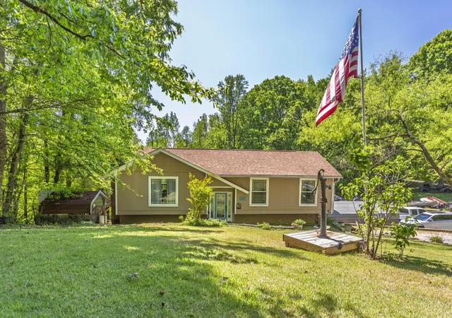 2nd image of 217 Roberts Road, Spring City, TN 37381 | MLS# 3304353